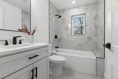 1806 Beacon St, Newton, MA 02468 - Photo 23