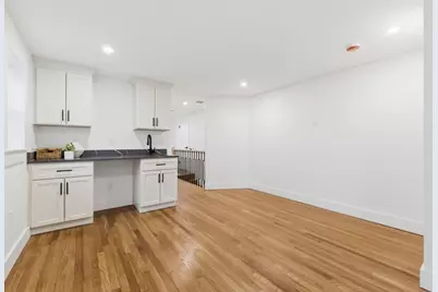 1806 Beacon St, Newton, MA 02468 - Photo 21