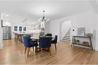 1806 Beacon St, Newton, MA 02468 - Photo 5