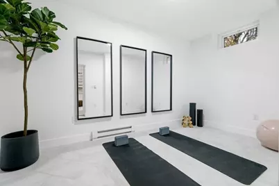 1806 Beacon St, Newton, MA 02468 - Photo 33