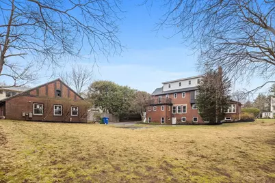 1806 Beacon St, Newton, MA 02468 - Photo 29