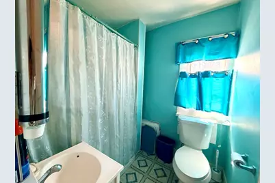 5-6 Monteleone Pl, Pittsfield, MA 01201 - Photo 33