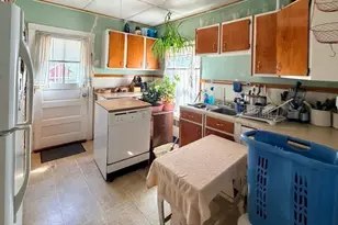 56 Monteleone Pl, Pittsfield, MA 01201 - Photo 25