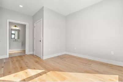 191 Washington St #710, Boston, MA 02135 - Photo 11