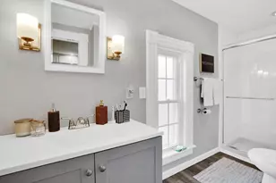 16 Washington Ave, Holyoke, MA 01040 - Photo 19