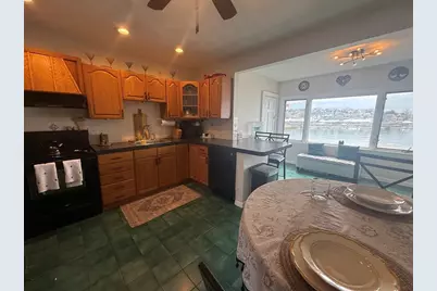 235 Washington Ave #2, Winthrop, MA 02152 - Photo 3