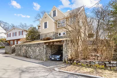 71 Woodland Rd, Malden, MA 02148 - Photo 3