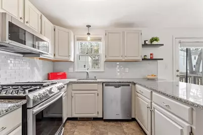 132 Wellman Avenue #132, Chelmsford, MA 01863 - Photo 3