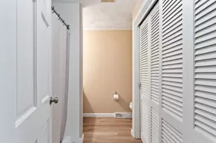 132 Wellman Ave, Chelmsford, MA 01863 - Photo 17