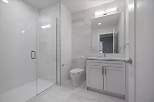 301 Border St, Boston, MA 02128 - Photo 13