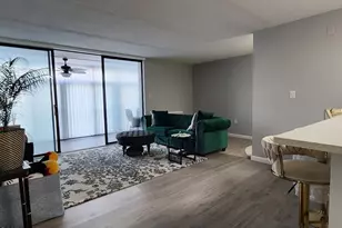 27 Skyline Dr, Braintree, MA 02184 - Photo 3