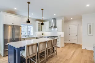 255 Old Main Rd, Falmouth, MA 02556 - Photo 5