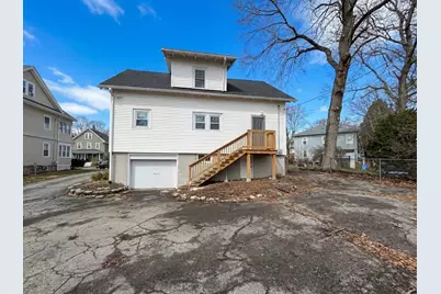 10 Perrot St, Worcester, MA 01602 - Photo 5