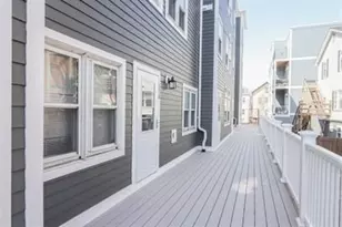 128 Tudor, Boston, MA 02127 - Photo 17