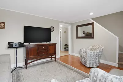 270 Sunderland Road #2, Worcester, MA 01604 - Photo 5