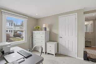 270 Sunderland Rd, Worcester, MA 01604 - Photo 13