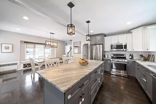 461 Maple St, Franklin, MA 02038 - Photo 7