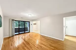 2 Shrewsbury Green Dr, Shrewsbury, MA 01545 - Photo 3