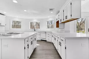 3 Balfour Ct, Haverhill, MA 01835 - Photo 11