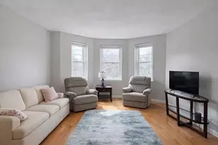 1409 Commonwealth Ave, Boston, MA 02135 - Photo 5