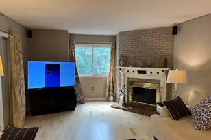 262 Captain Eames Cir, Ashland, MA 01721 - Photo 3