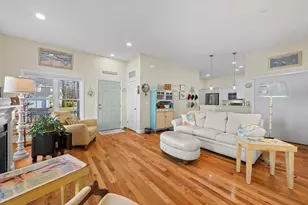 53 Tea Party Cir, Holden, MA 01520 - Photo 5