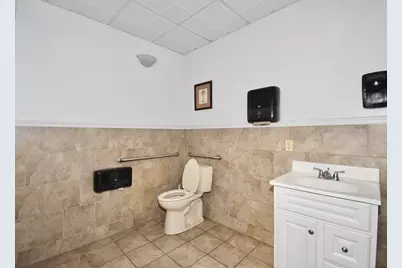 181 Chestnut Street #1C, Springfield, MA 01103 - Photo 5