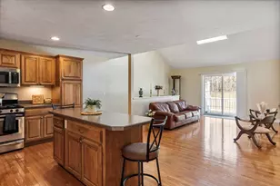 44 Angell Brook Dr, West Boylston, MA 01583 - Photo 5