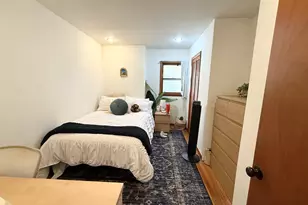 235 W Fifth St, Boston, MA 02127 - Photo 9