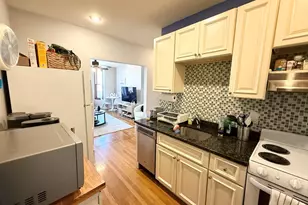 235 W Fifth St, Boston, MA 02127 - Photo 3