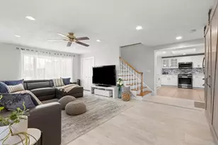 110 Russell St, Peabody, MA 01906 - Photo 7