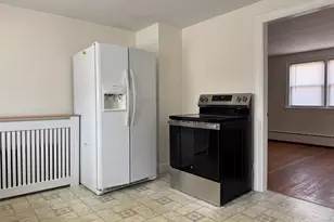 173 Pleasant St, Clinton, MA 01510 - Photo 11