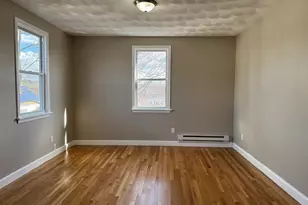 630 Metropolitan Ave, Boston, MA 02136 - Photo 9