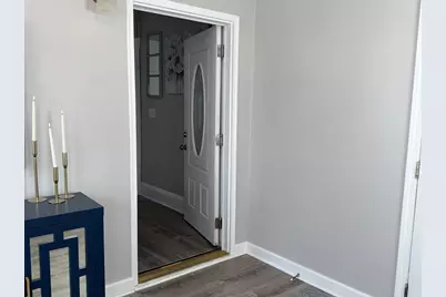 630 Metropolitan Ave #3, Boston, MA 02136 - Photo 29