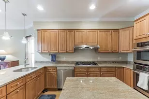 73 Lexington Ave, Somerville, MA 02114 - Photo 5