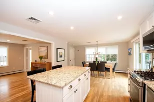 4 Kendall Village, Cohasset, MA 02025 - Photo 11