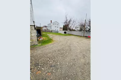 26 Clement St, Fall River, MA 02724 - Photo 3