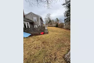 74 Hillside Ave, Falmouth, MA 02556 - Photo 9