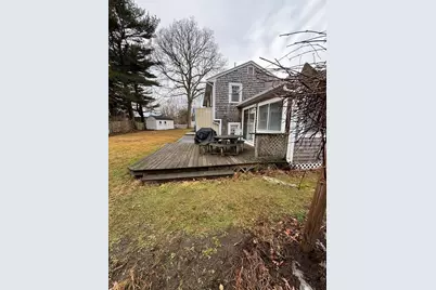 74 Hillside Ave, Falmouth, MA 02556 - Photo 5