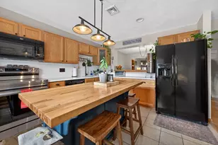 1001 Brookhaven Ln, Woonsocket, RI 02895 - Photo 13