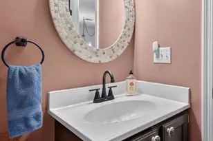 1001 Brookhaven Ln, Woonsocket, RI 02895 - Photo 27