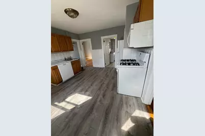 20 Beulah St #1, Whitman, MA 02382 - Photo 3