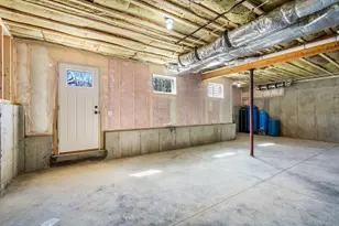 306 Fisher Rd, Holden, MA 01520 - Photo 27