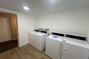 303 Broadway, Lynn, MA 01904 - Photo 15