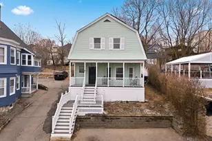 6 Cranshaw Pl, Lawrence, MA 01841 - Photo 1