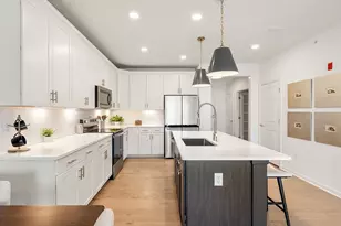 141 E Pt Dr, East Providence, RI 02916 - Photo 1