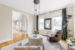 656 Shining Rock Dr, Northbridge, MA 01534 - Photo 5