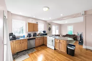 32 Fisher Ave, Boston, MA 02120 - Photo 13