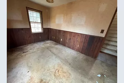 775 Dennison Dr, Southbridge, MA 01550 - Photo 15