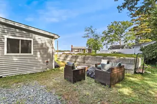 8 10th Ave, Halifax, MA 02338 - Photo 25